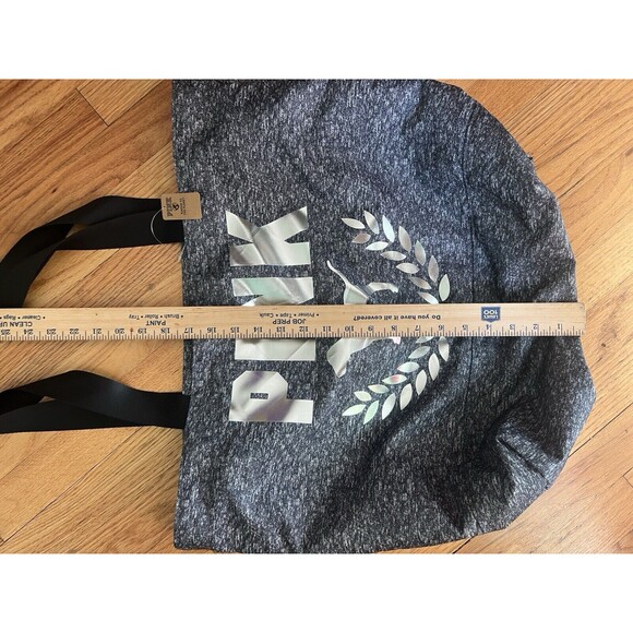 NEW Stormy Gray Victoria’s Secret PINK Black Friday Tote 2021 - Picture 7 of 7